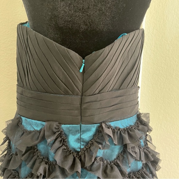 NWT Bicici & Coty Form Gown/Dress | L - Picture 5 of 10